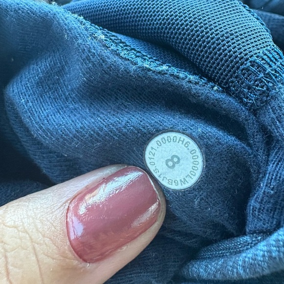 Lululemon Ready to Rulu Jogger Crop size 8 heathered navy - Picture 6 of 6